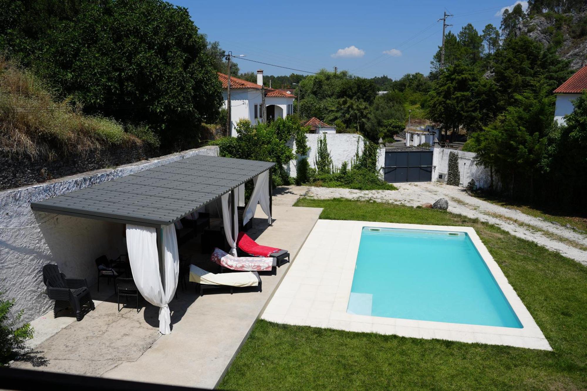 Meio Country House Alcanede Экстерьер фото